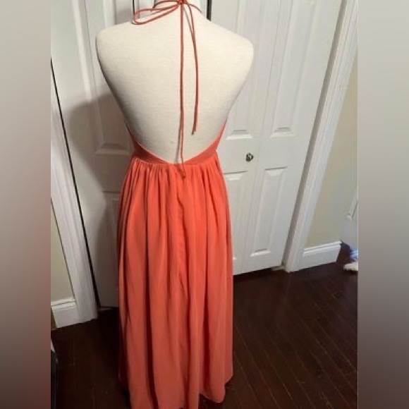 Coral gown, size 4 - Picture 2 of 3